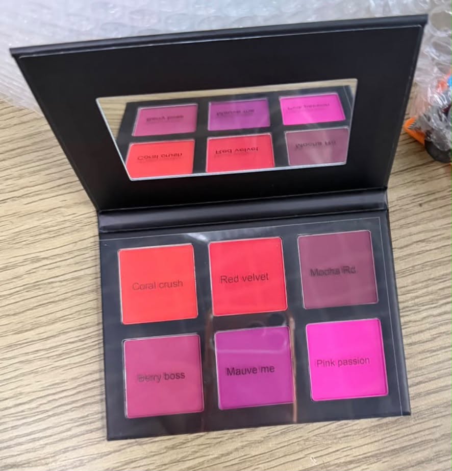Onpoint Blushing Queen Palette